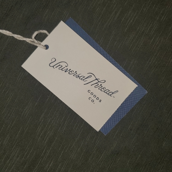 DARK green ruffle sleeve long sleeve tee Universal Thread Large NEW - Picture 2 of 10